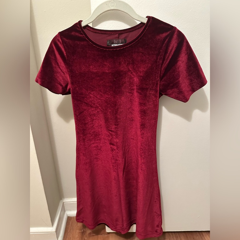 Reformation Velvet Short Sleeve Mini Dress - Burgundy, size XS